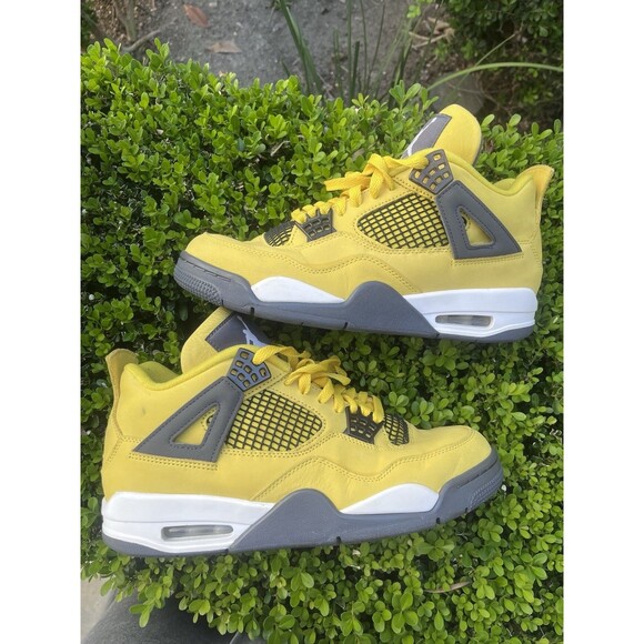 Size 8.5 - Jordan 4 Retro Mid Lightning main image 4